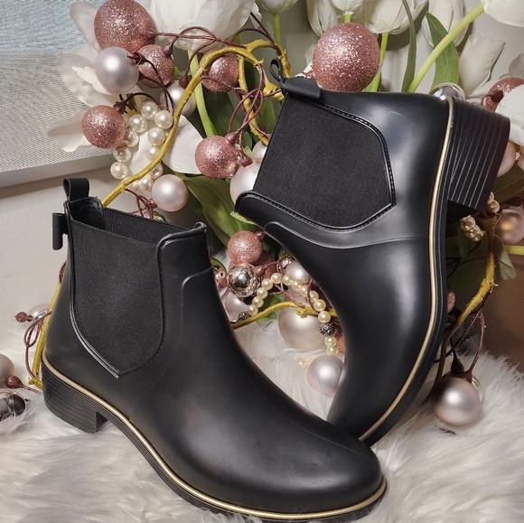 Kate Spade New York Women's Star Rain Boots Brand new - Picture 2 of 12